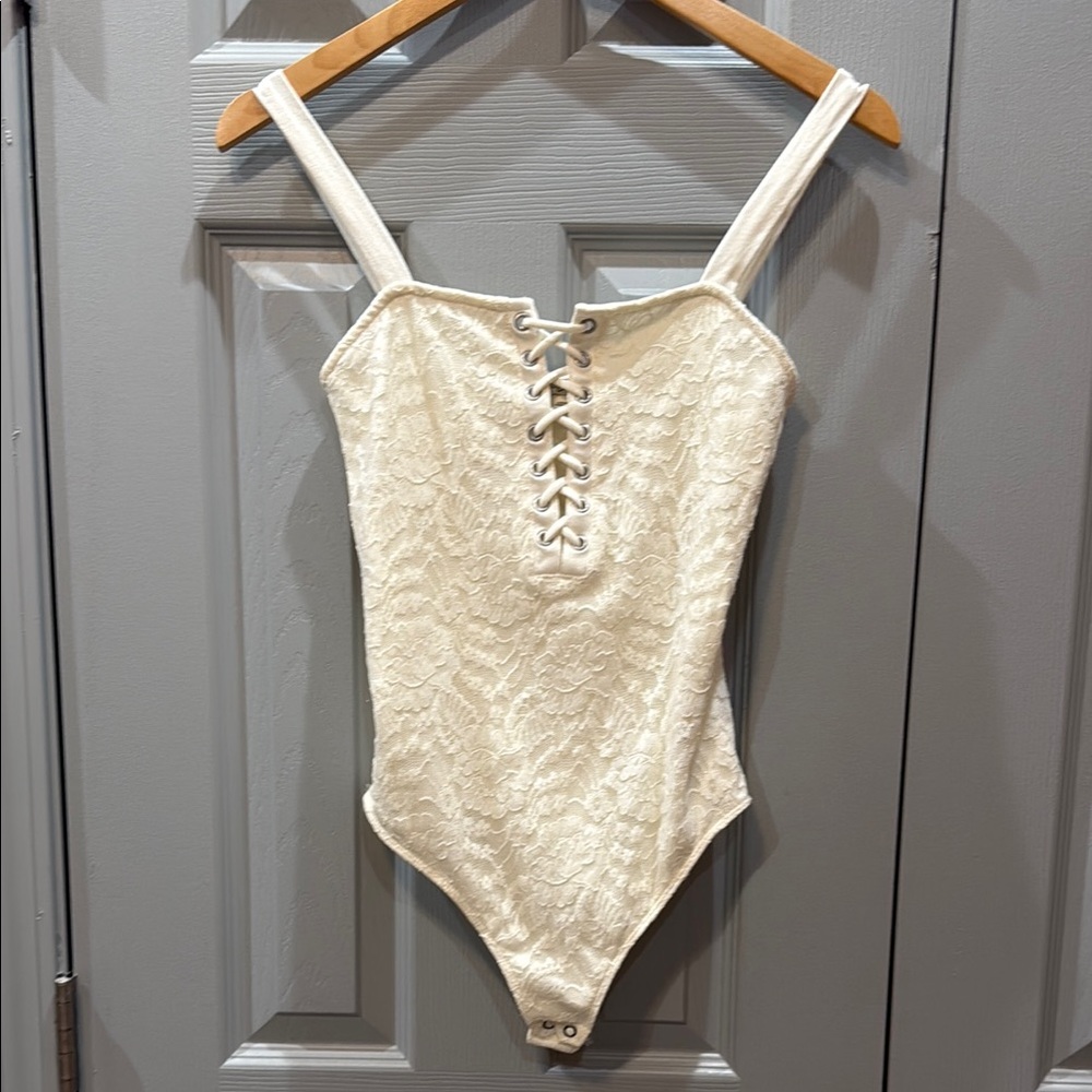 Express Cream Lace-Up Thong Bodysuit (S)